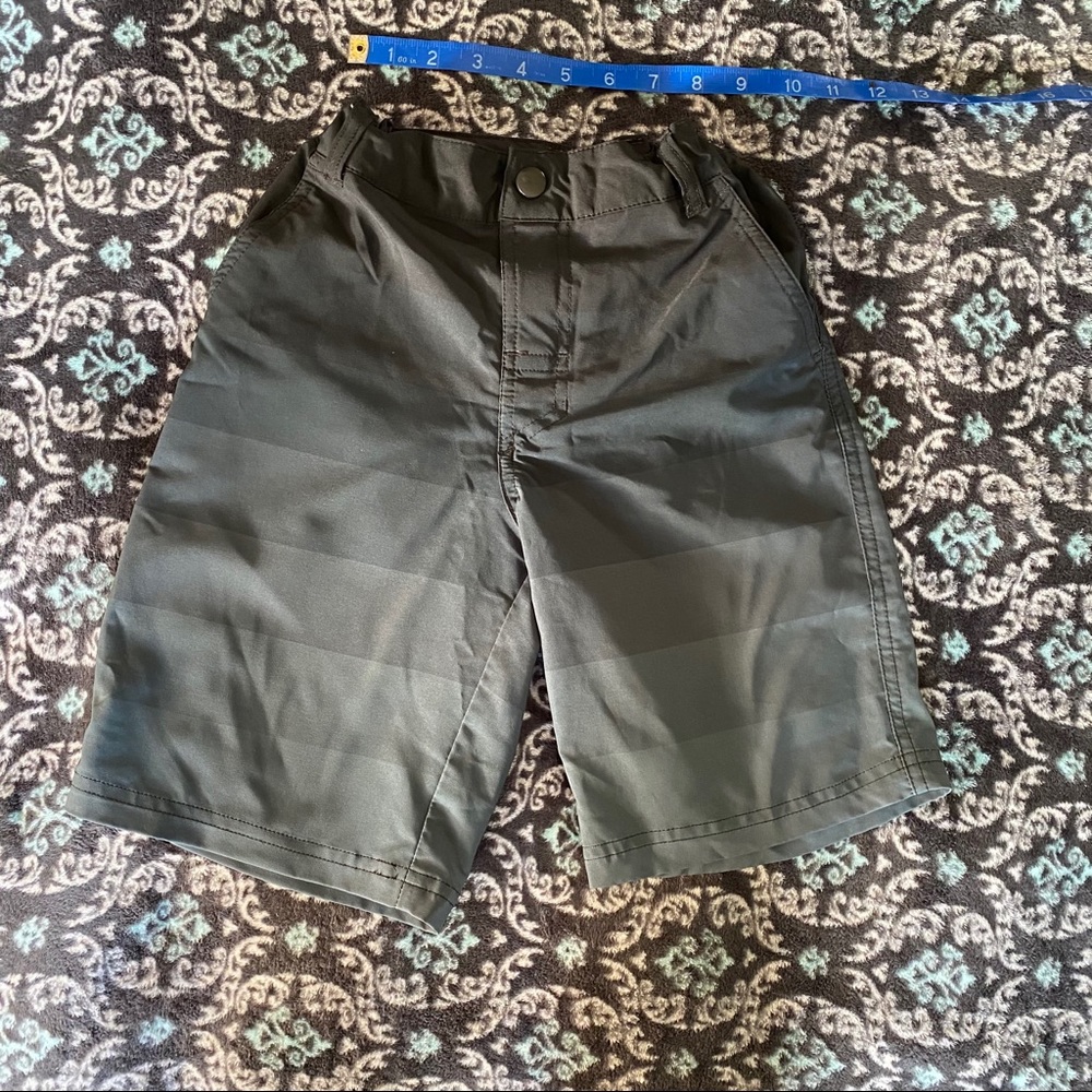 Swim trunks size 10 arts class
